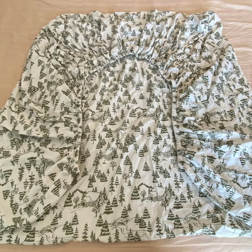 Threshold Twin XL 100% Cotton 400-Thread-Count Christmas Holiday Sheet Set